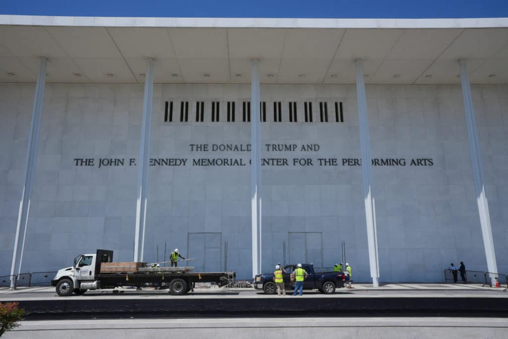 News Wrap: Judge says Kennedy Center must remove Trump's name by Friday deadline