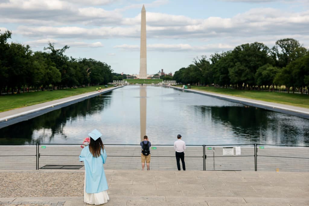 TIMELAPSE: Lincoln Memorial Reflecting Pool refills with water after Trump paint job